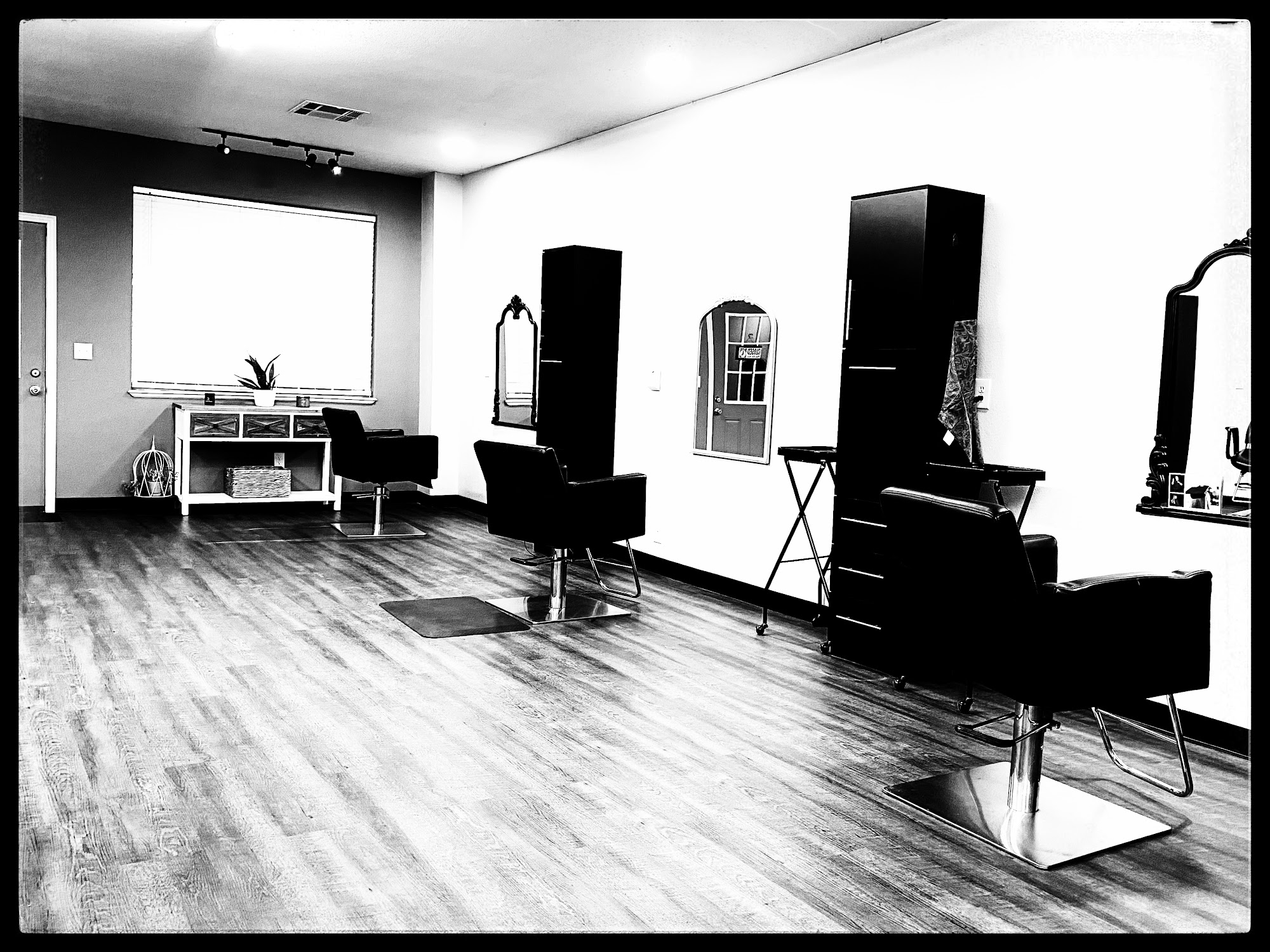 Salon Grace 108 W Ferry St, Salina Oklahoma 74365