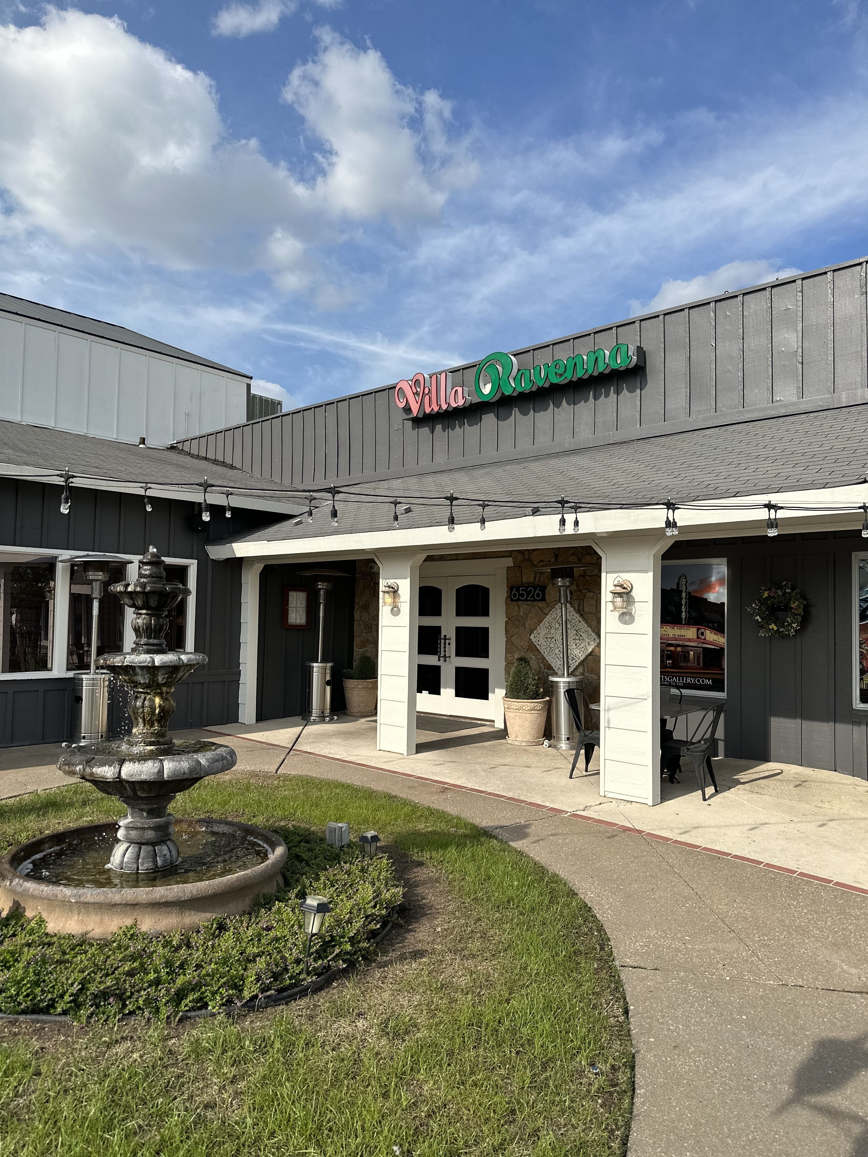 Photo credit: opentable