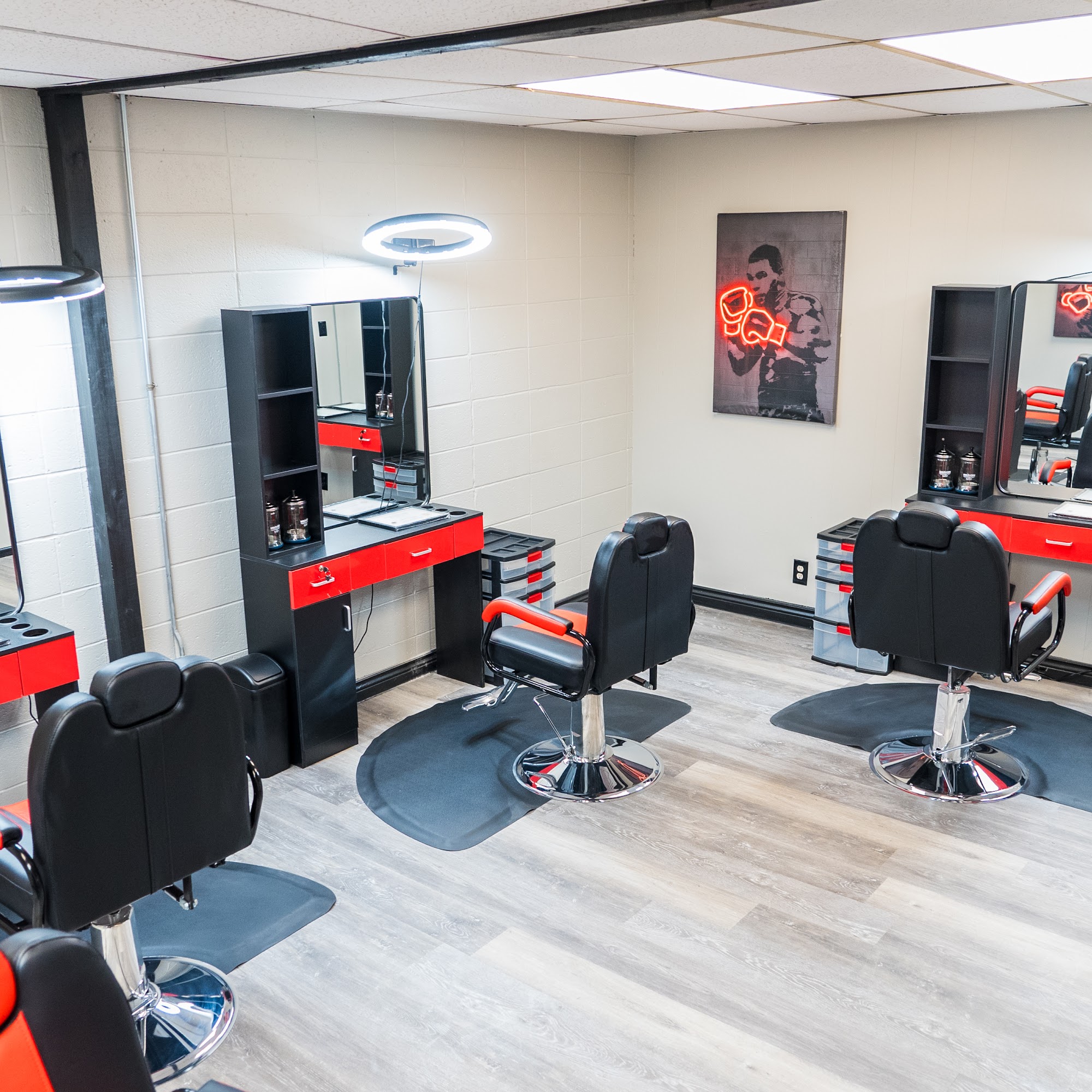 Friendly Fades 8194 E 46th St, Tulsa Oklahoma 74145