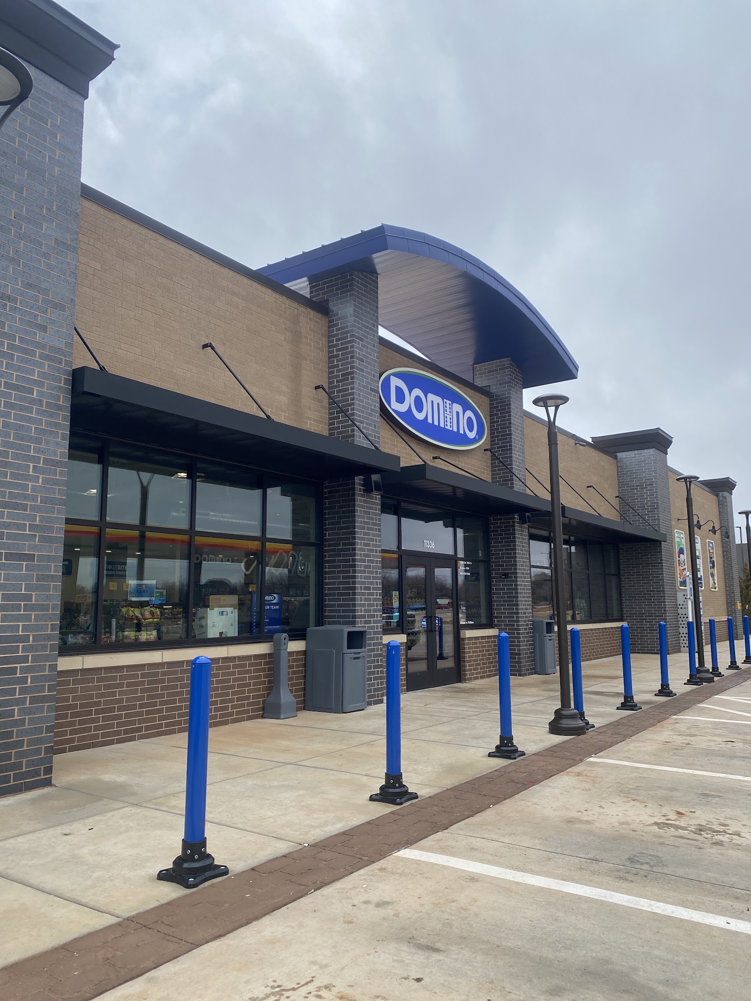 Domino C-Store #134 Yukon