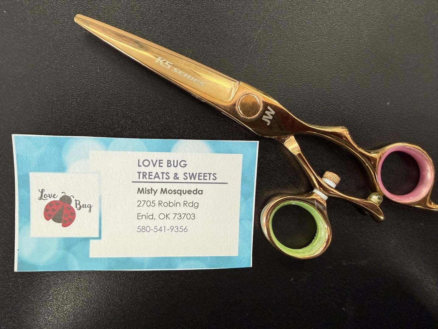 Cutting Edge Salon The 35 Victoria St E, Alliston Ontario L9R 1T3