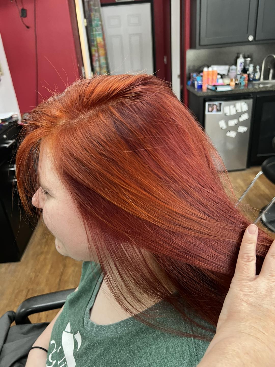 Cutting Edge Salon The