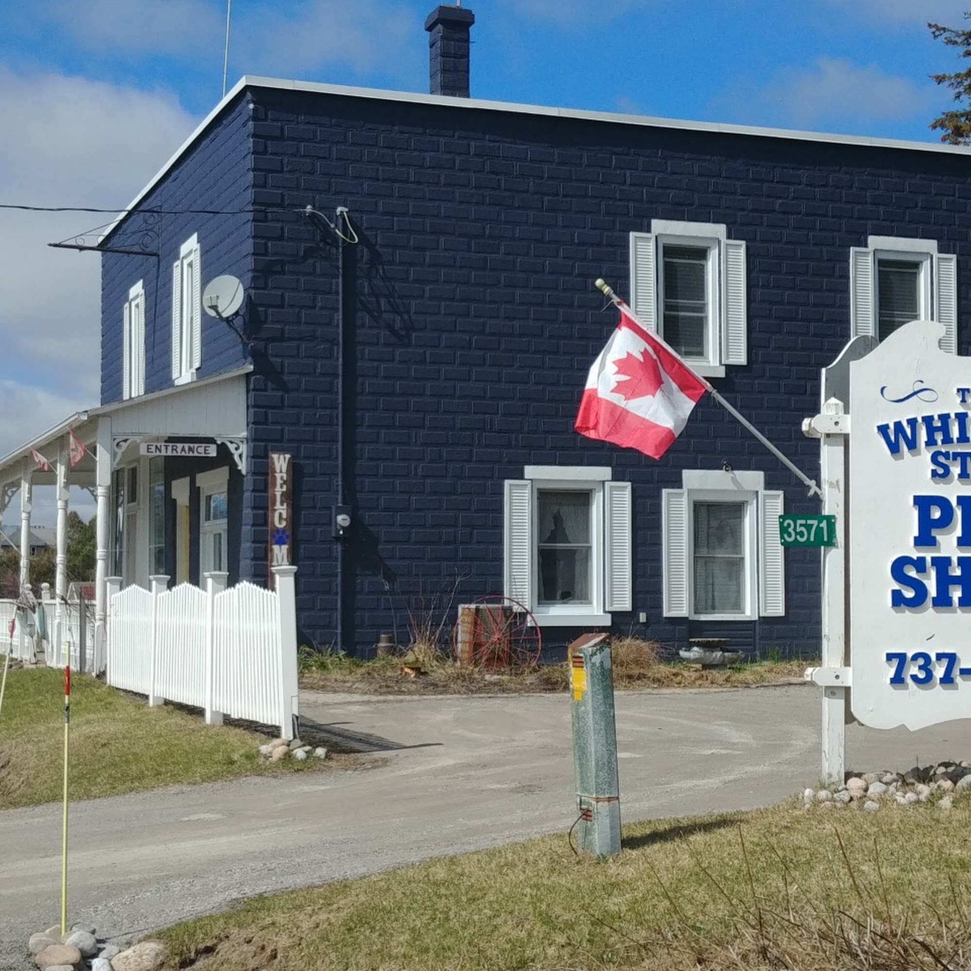 The Whistle Stop Pet Shop Barrie