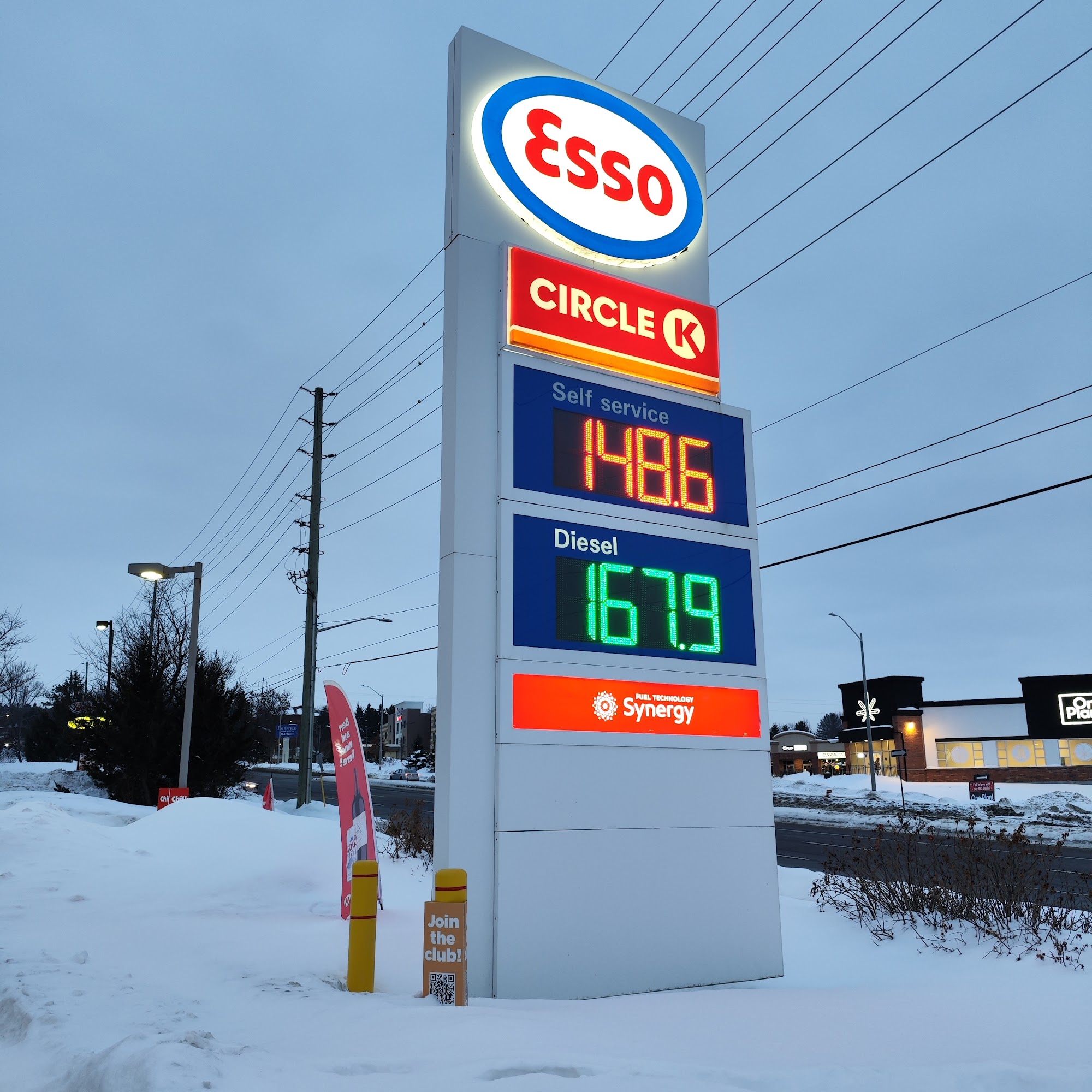 Esso Barrie