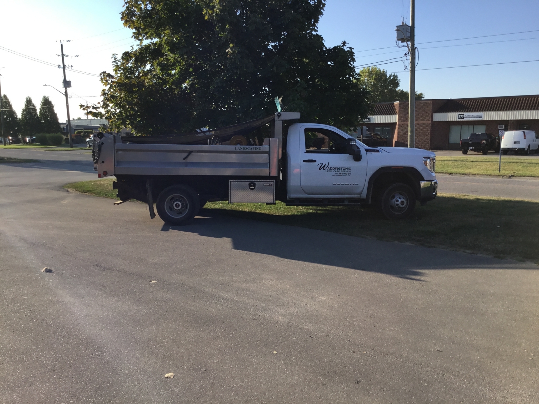 Photo credit: yellowpages.ca