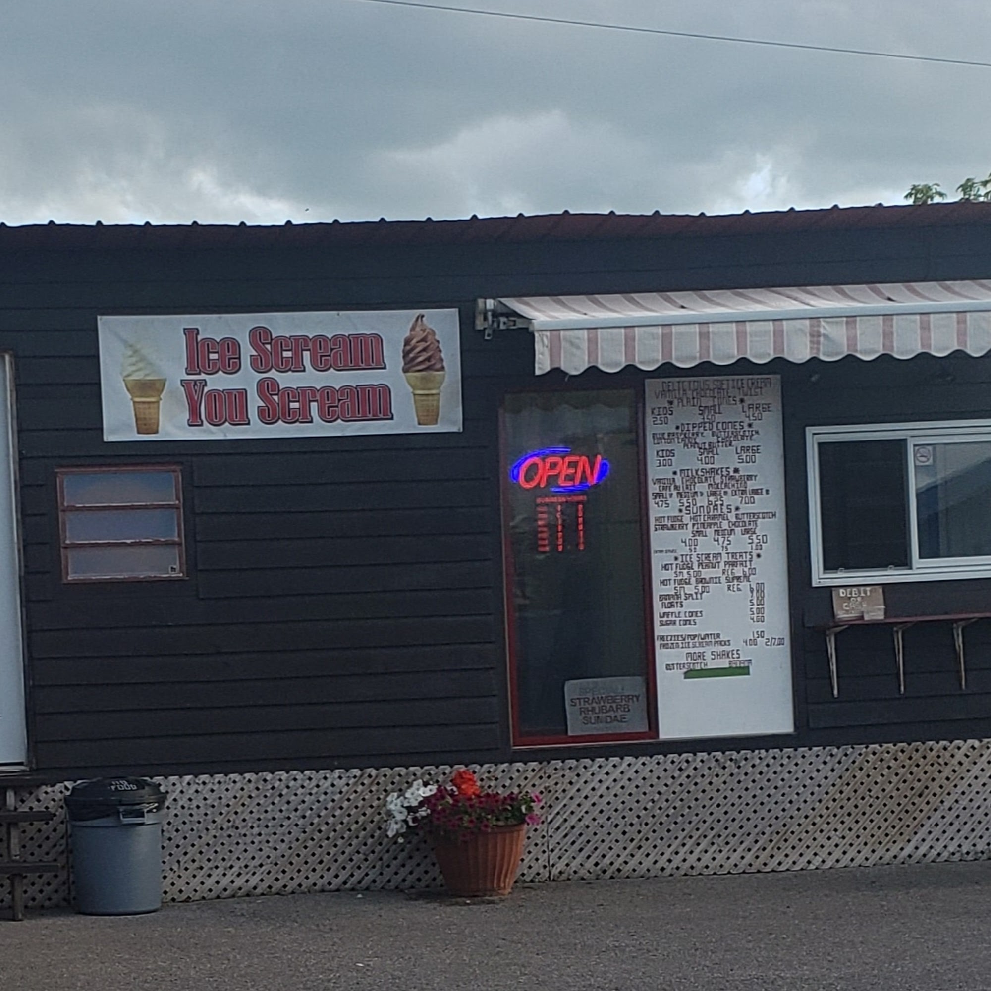 Ice Cream Stand 874 Ward St, Bridgenorth