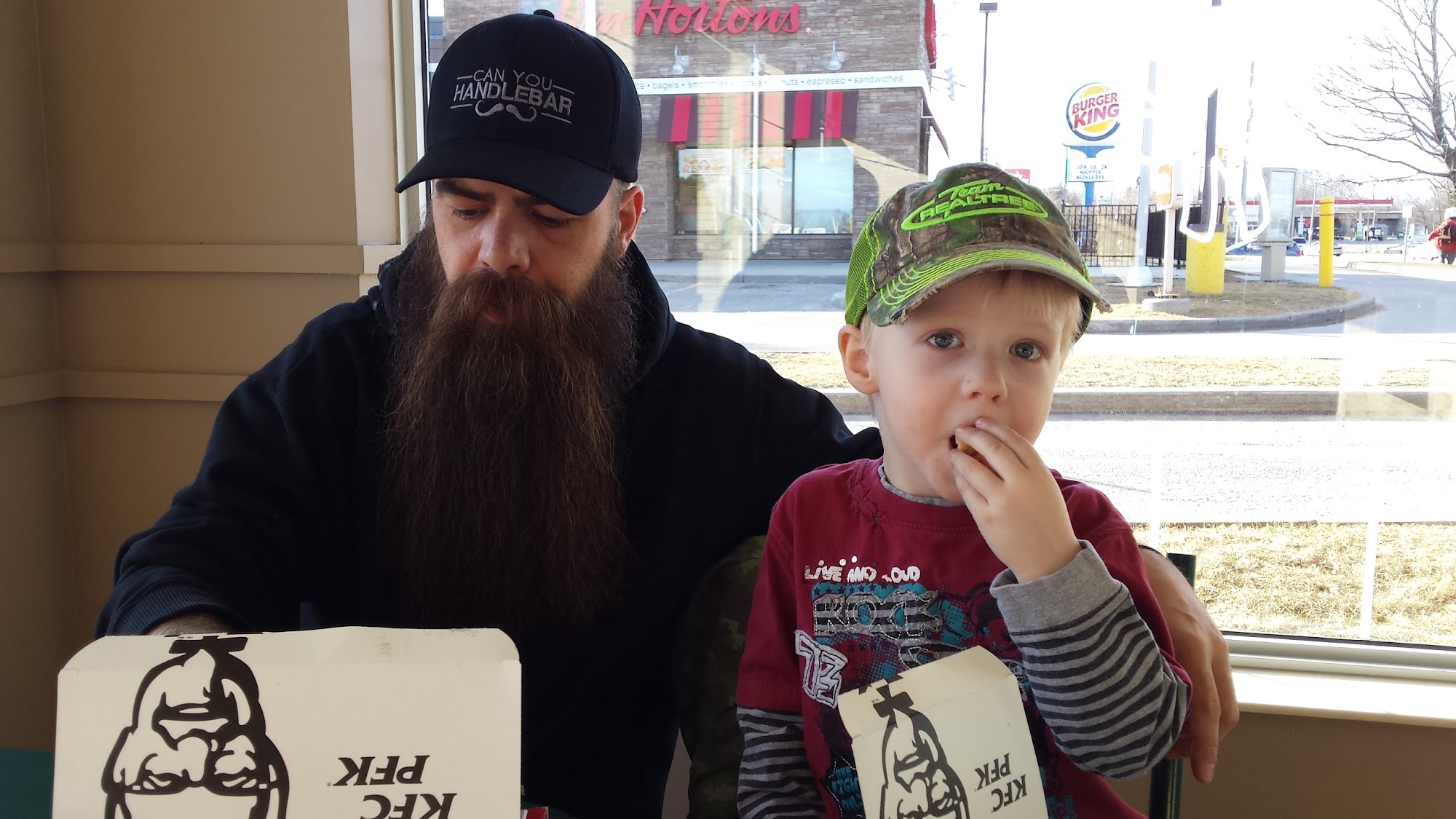 KFC 3049 Jefferson Dr, Brockville, ON K6V 6N7