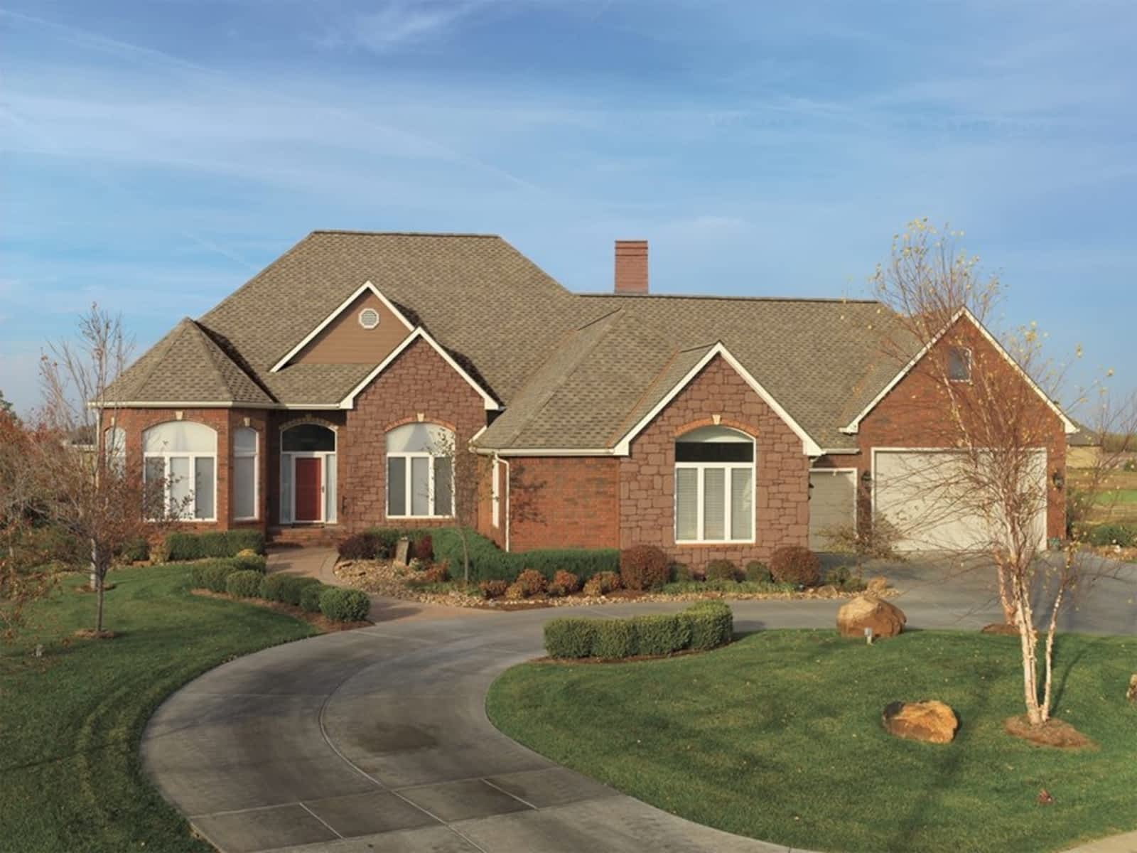 Photo credit: yellowpages.ca