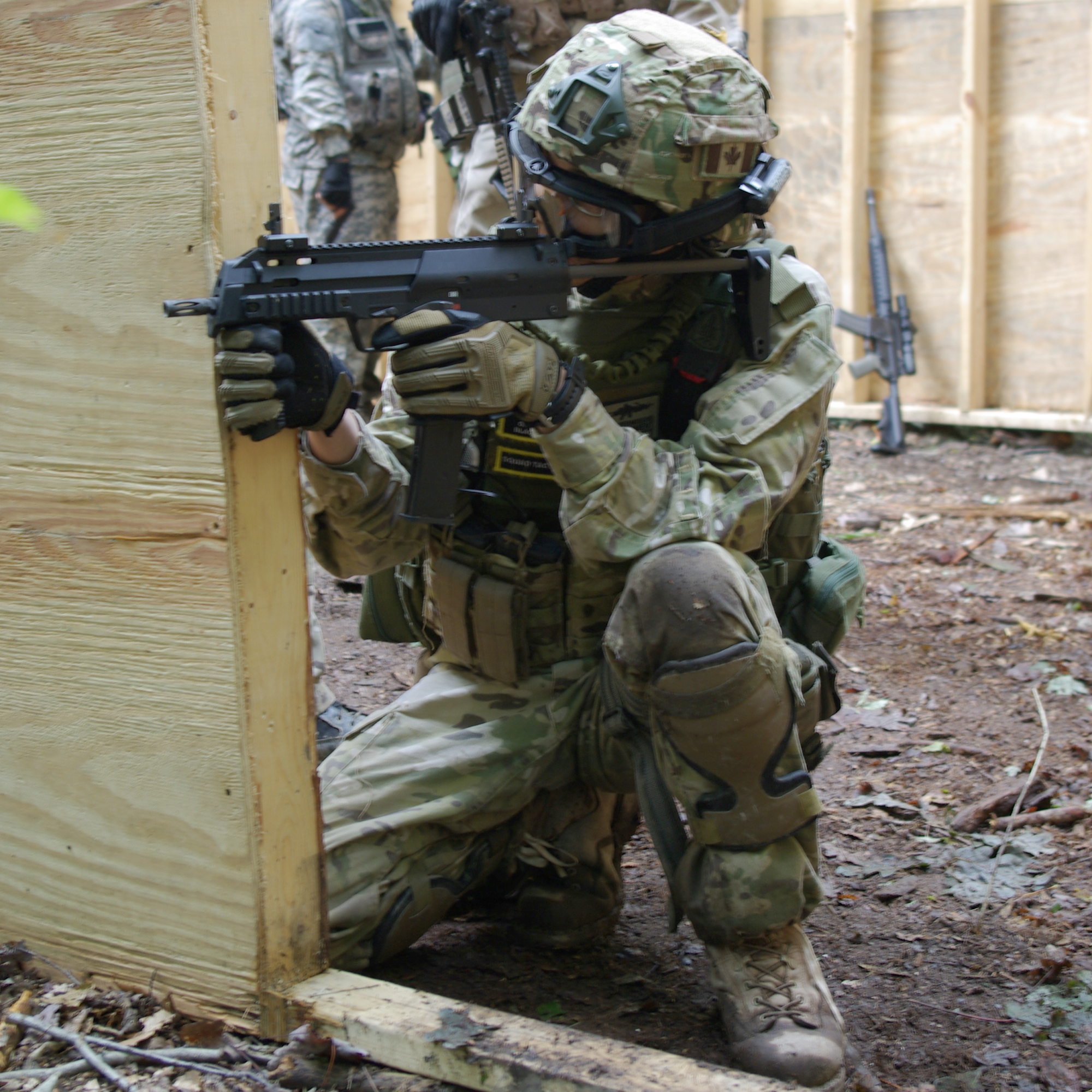 Niagara Quartermaster-Field Fenwick