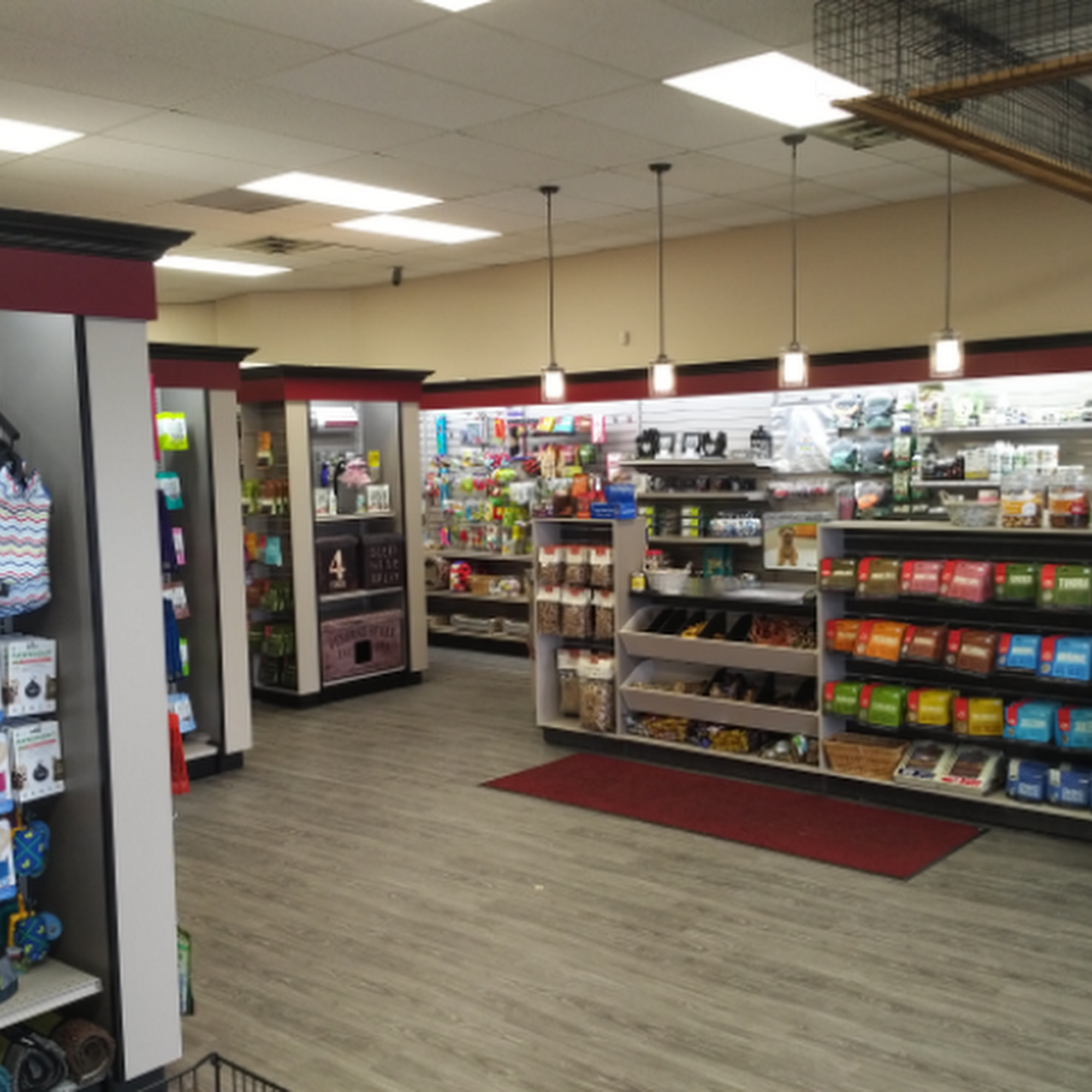Global Pet Foods Fonthill
