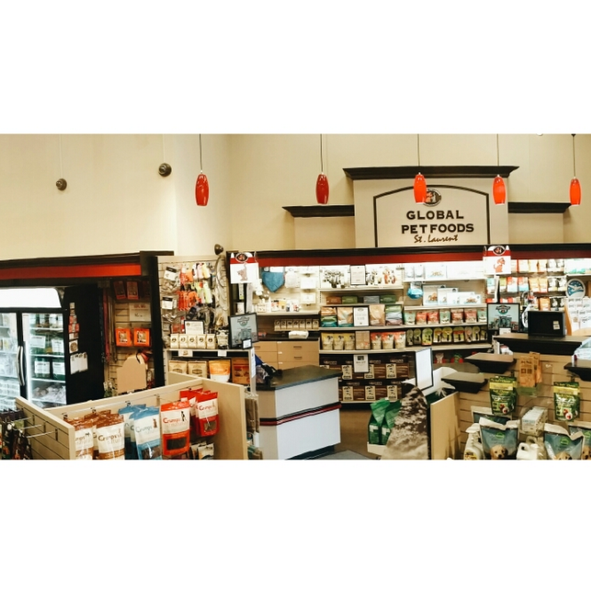 Global Pet Foods St-Laurent Gloucester