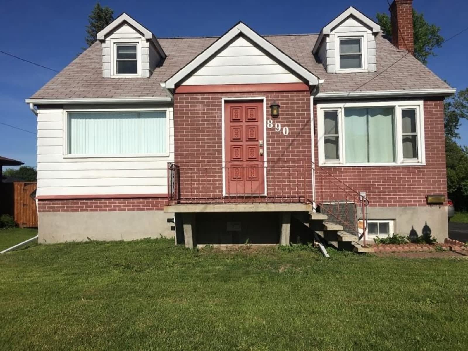 Photo credit: yellowpages.ca