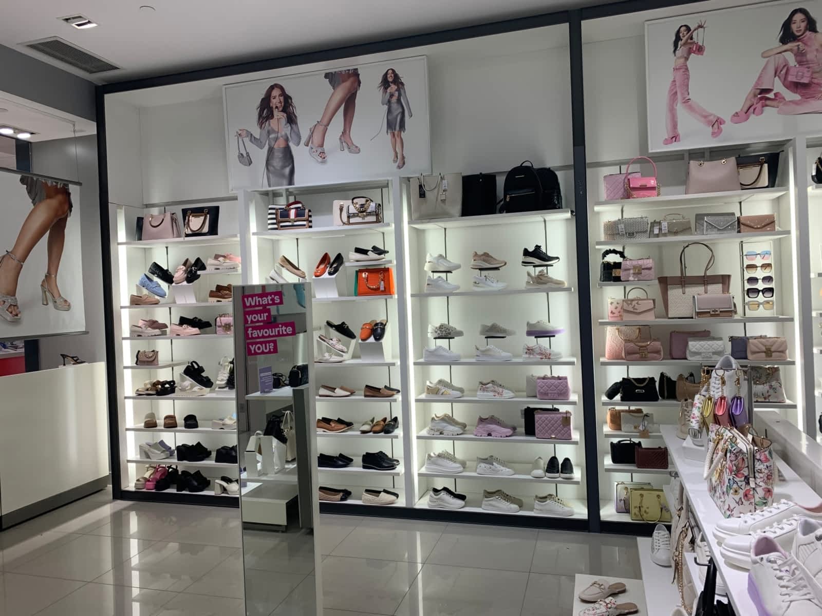 Photo credit: yellowpages.ca