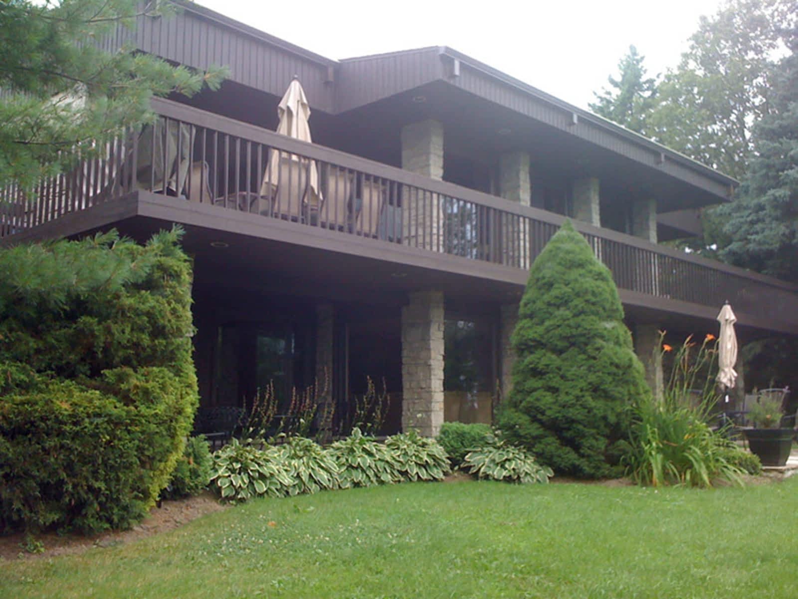 Photo credit: yellowpages.ca