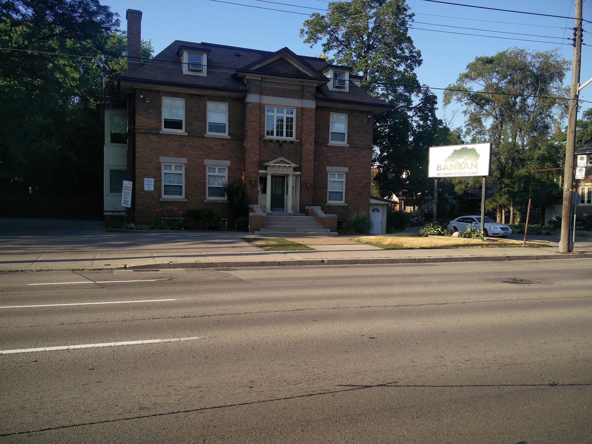 Grocer-Ease Hamilton