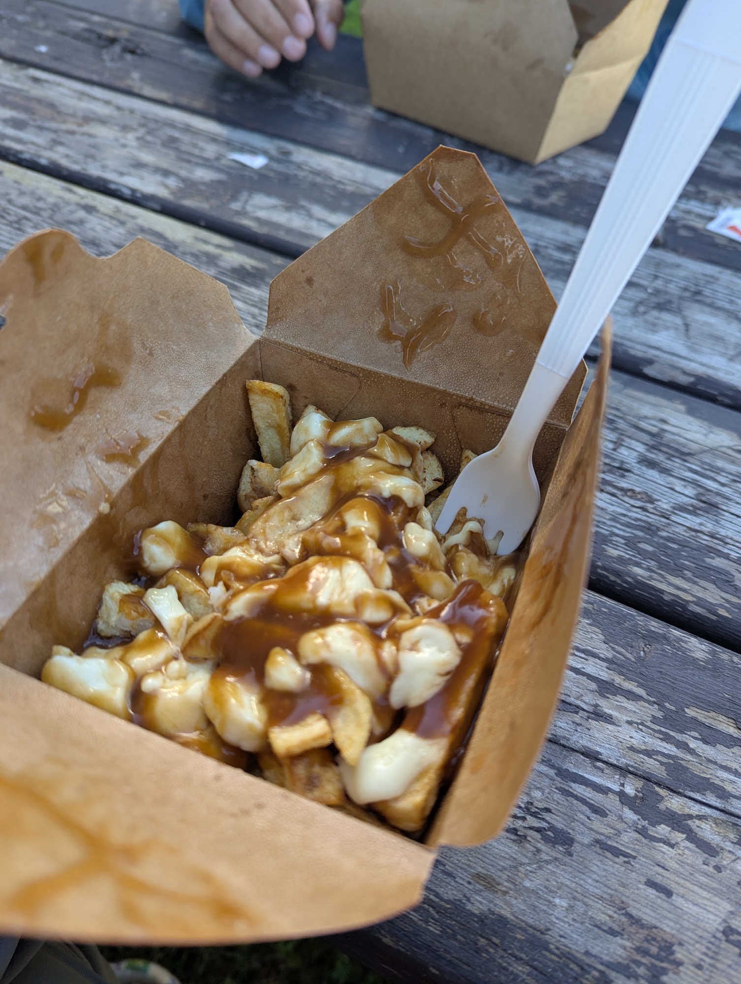 Checker’s Chip Stand
