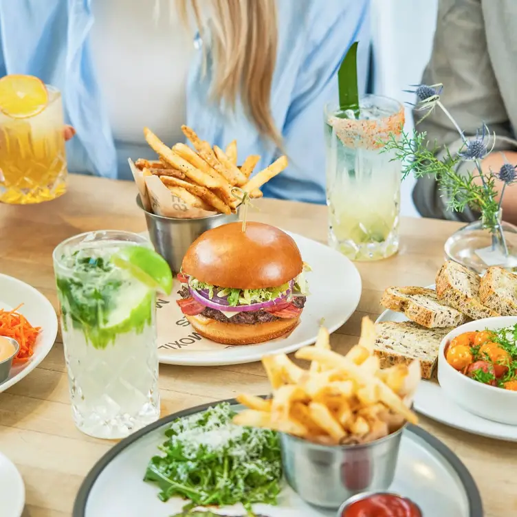 Photo credit: opentable