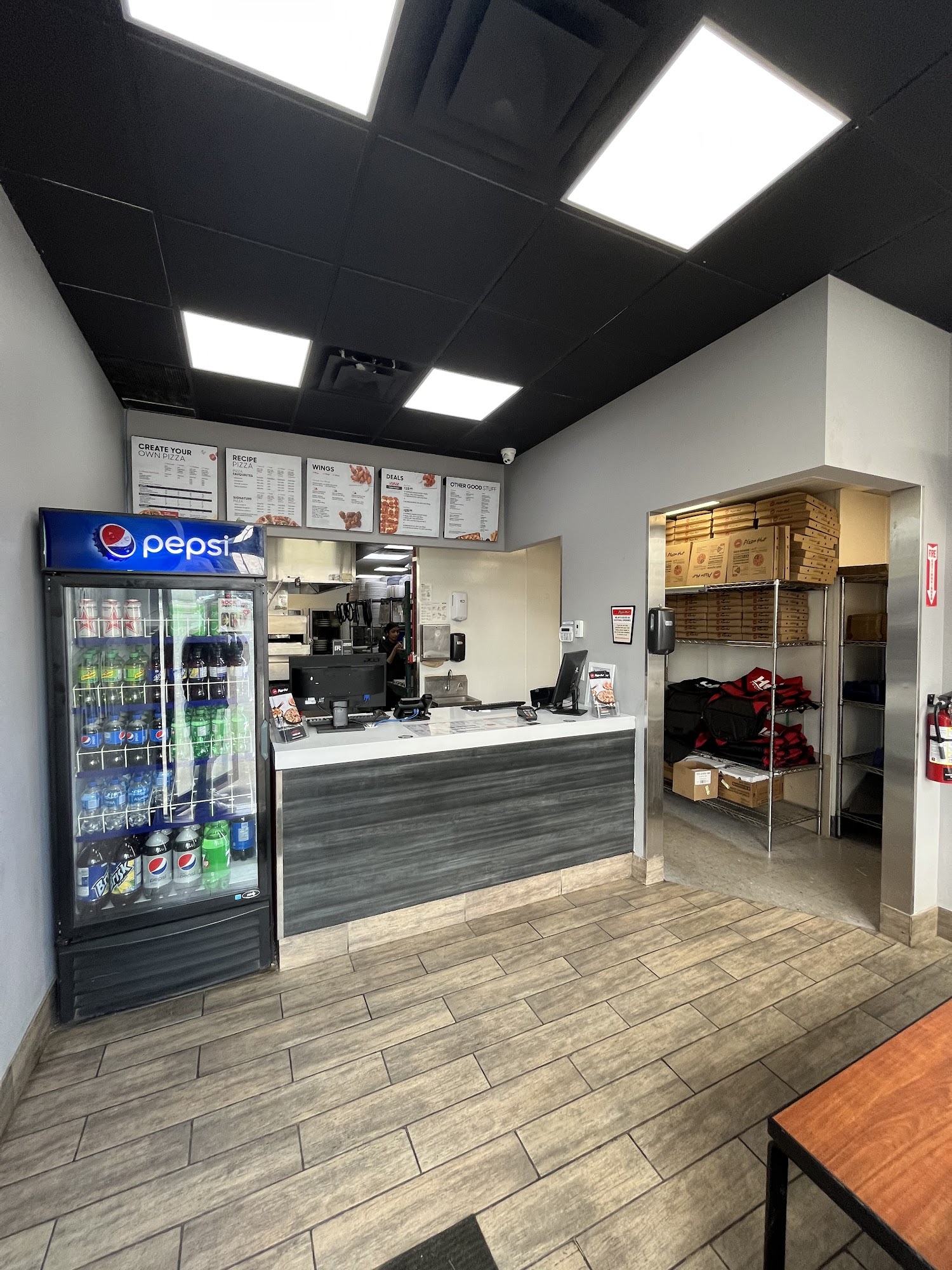 Pizza Hut