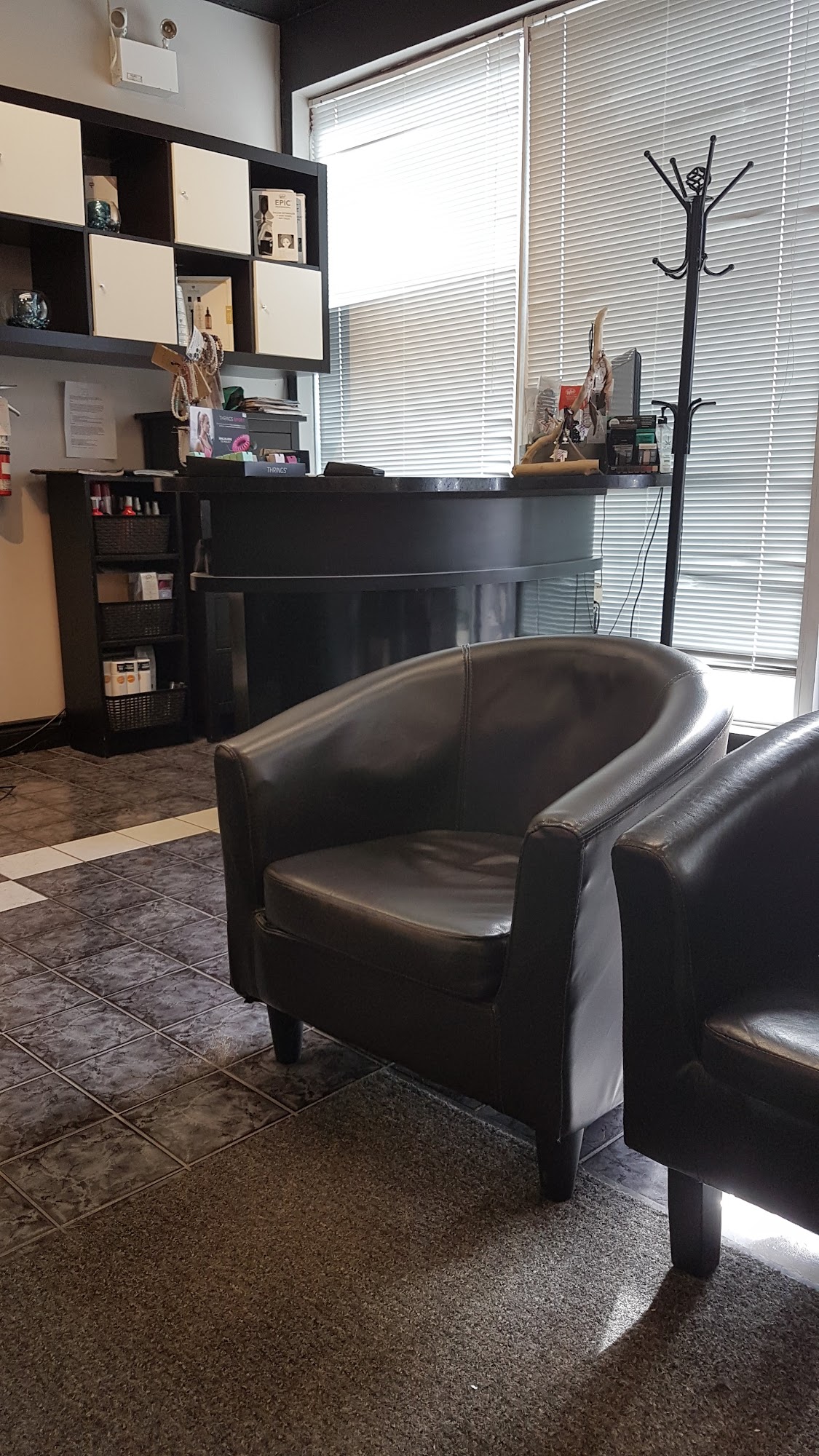 Accent 100 Hair Design