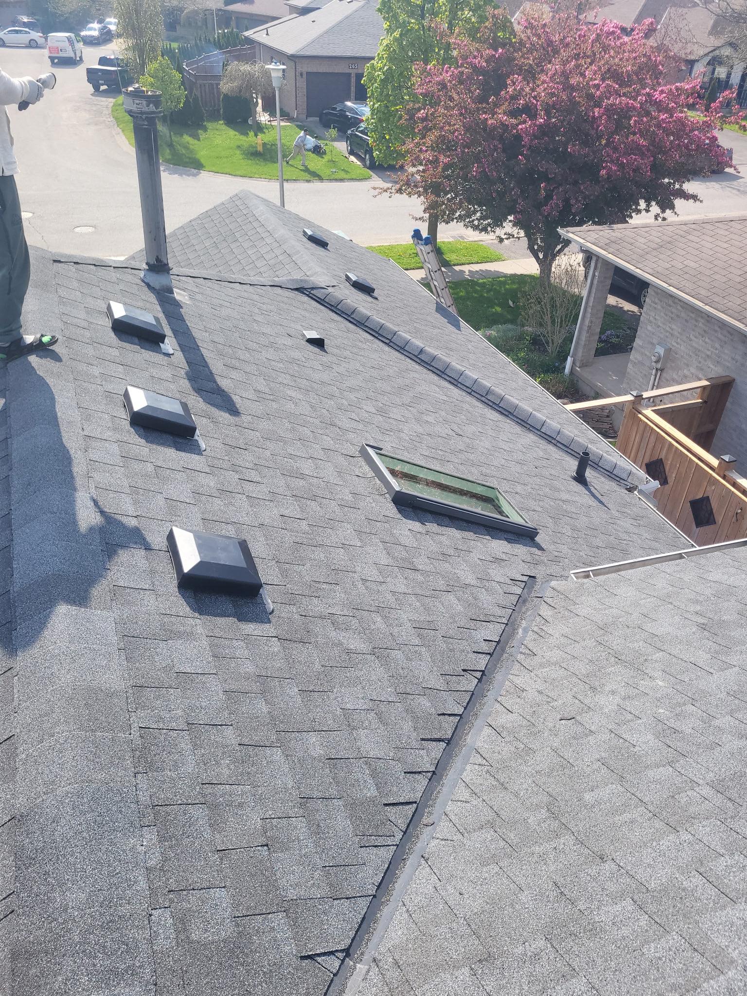 London Roofing & Siding