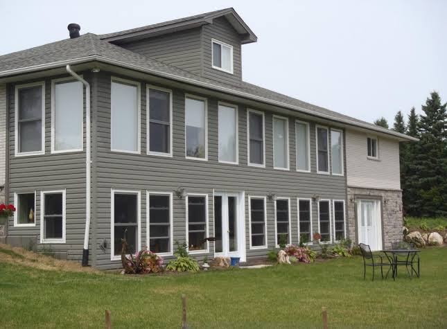 A Touch of Grace Bed & Breakfast Magnetawan