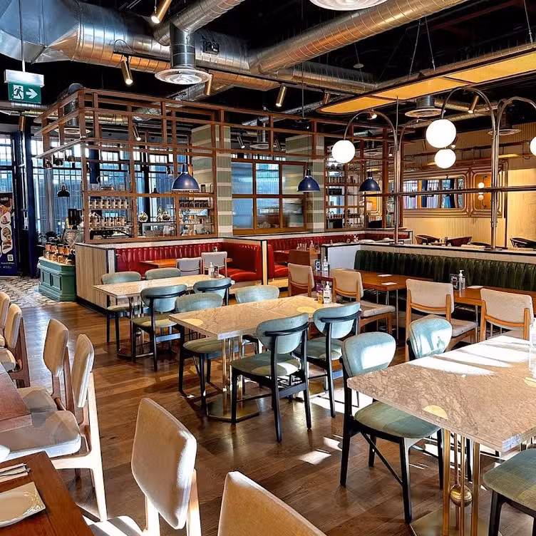 Photo credit: opentable