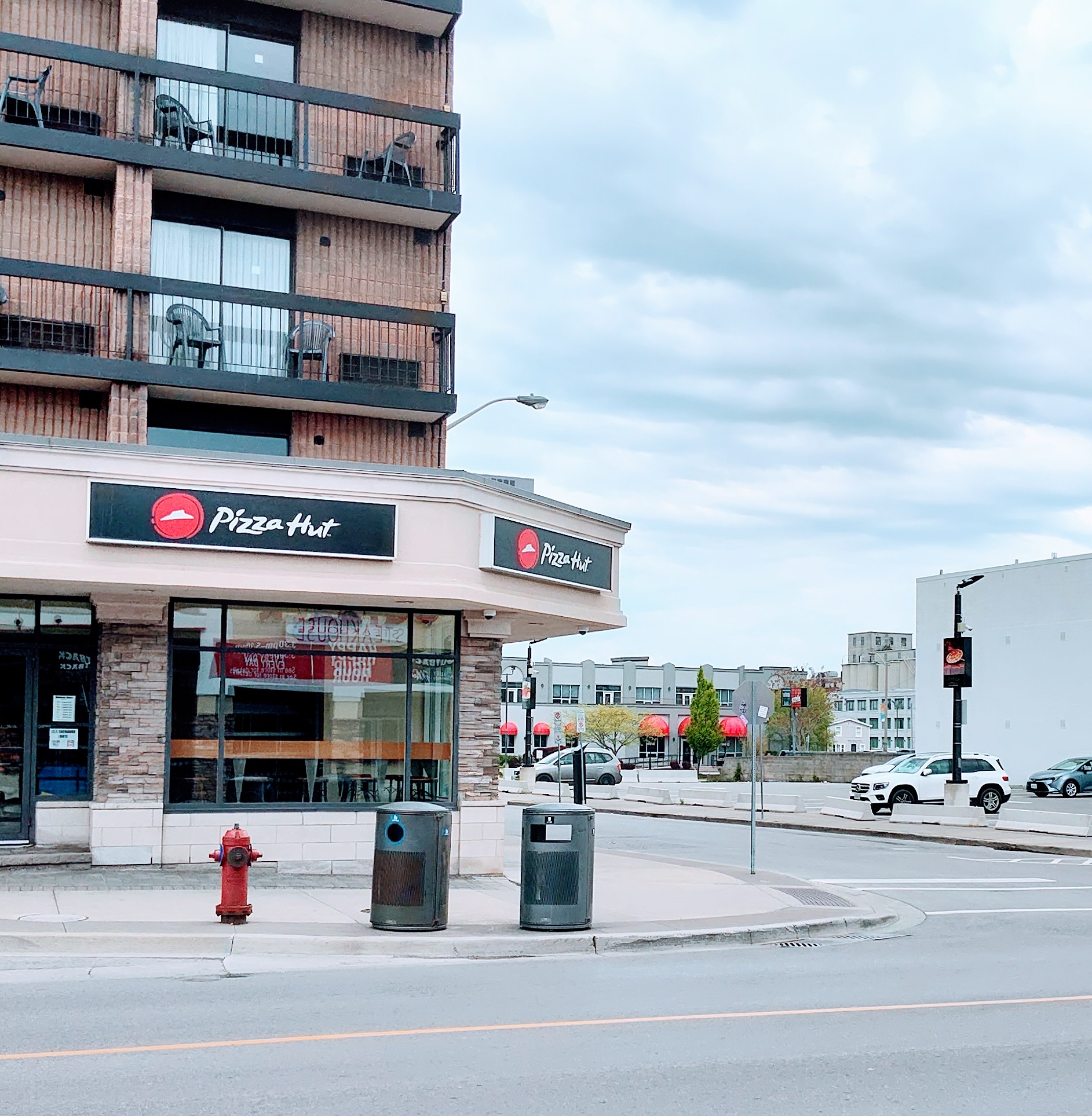 Pizza Hut Express