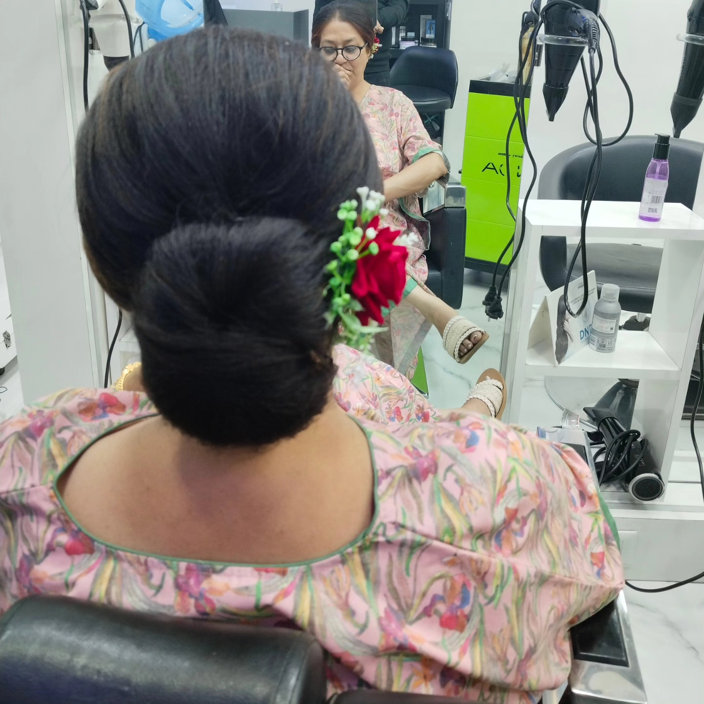 La Vogue Hair Design