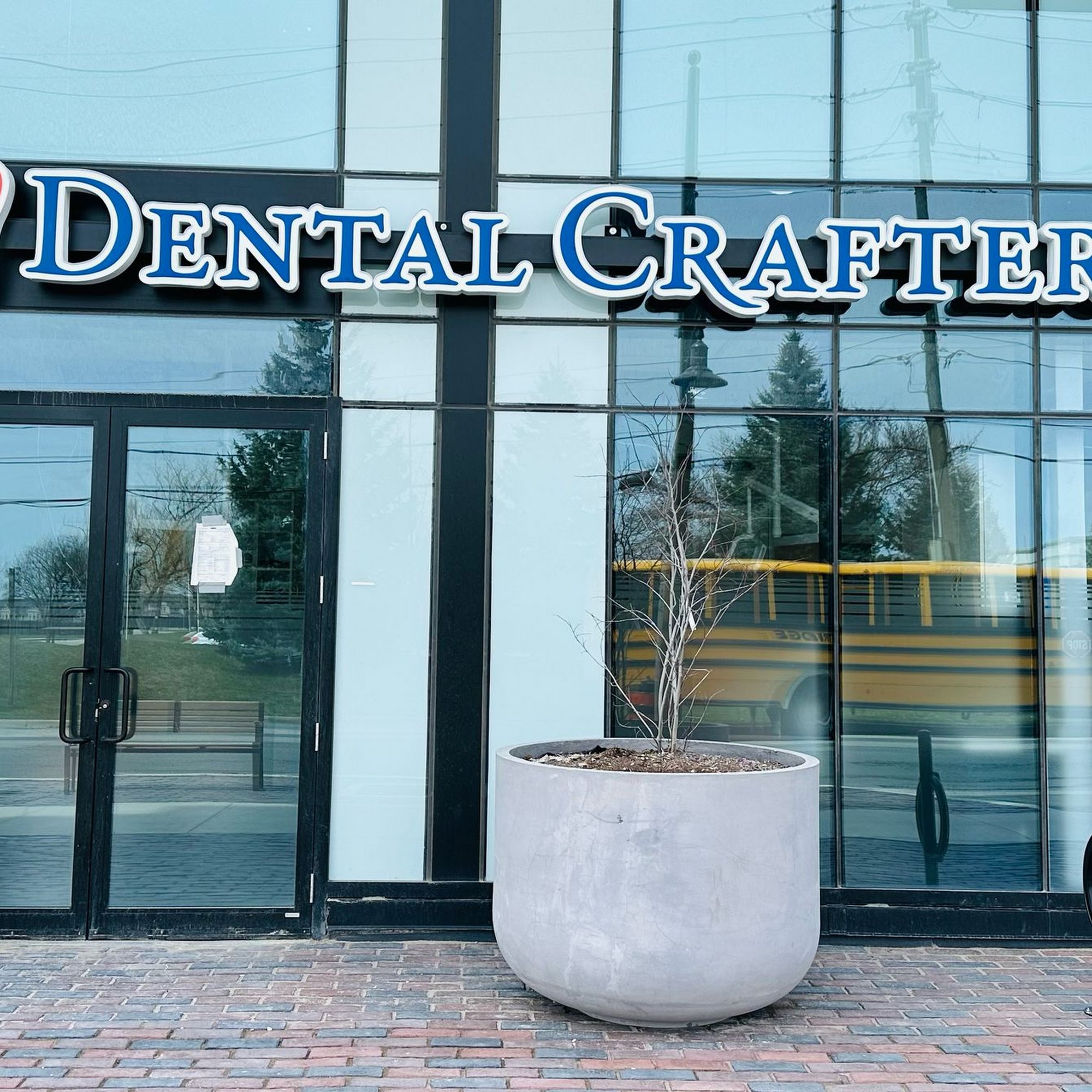 Dental Crafters 3005 Pine Glen Rd Unit#102, Oakville Ontario L6M 5P5