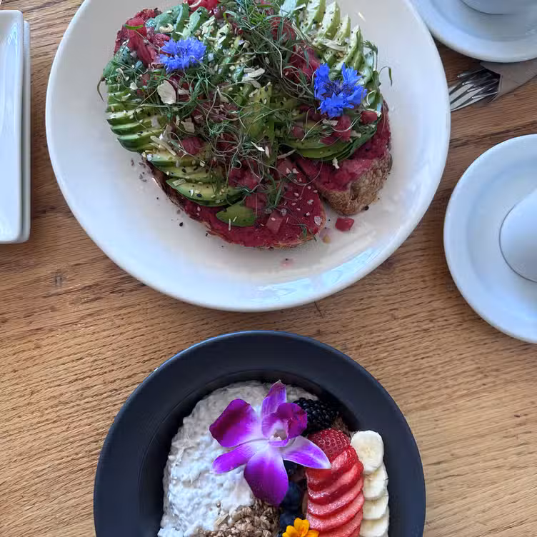 Photo credit: opentable