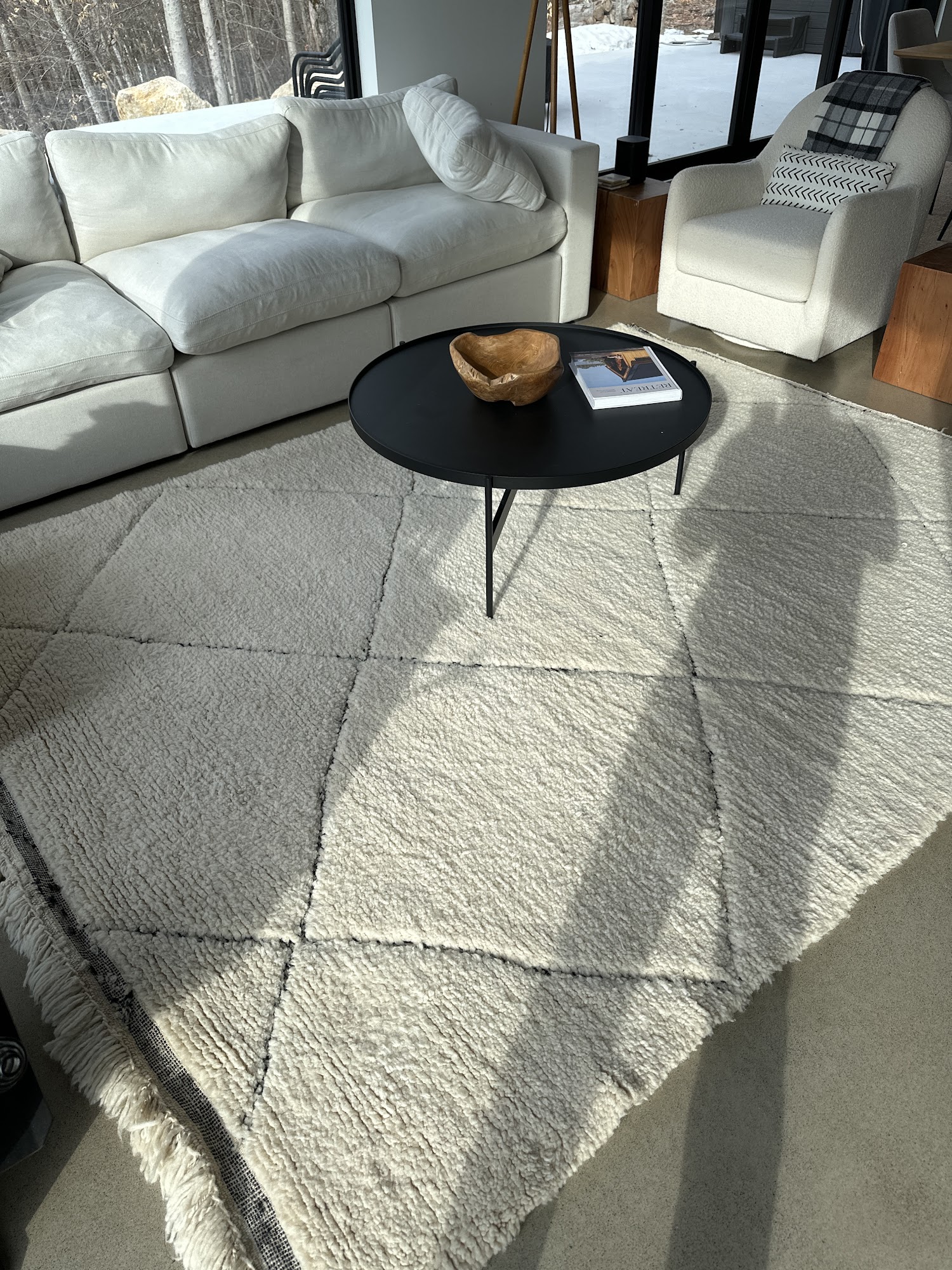 Peacock Rug Care 1122 Trent St, Ottawa, ON K1Z 8J4