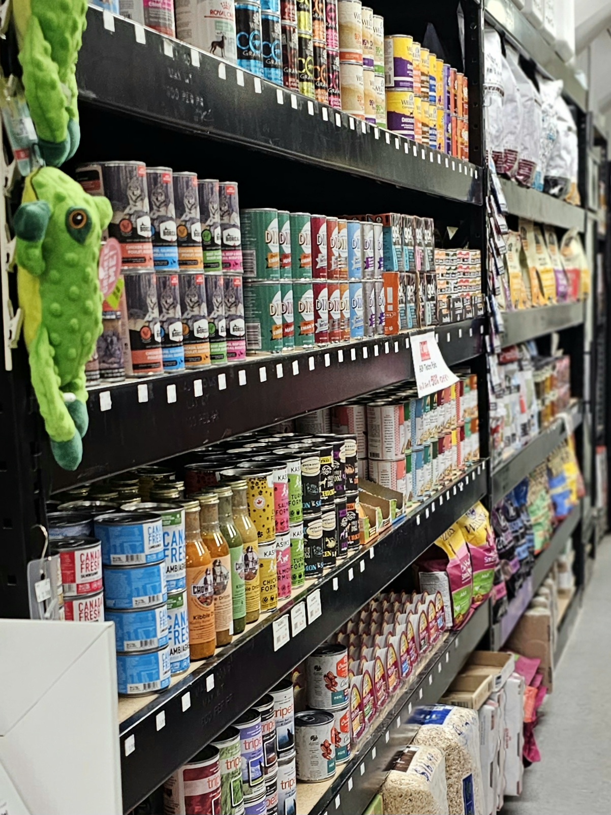 Pet Supply Warehouse Peterborough