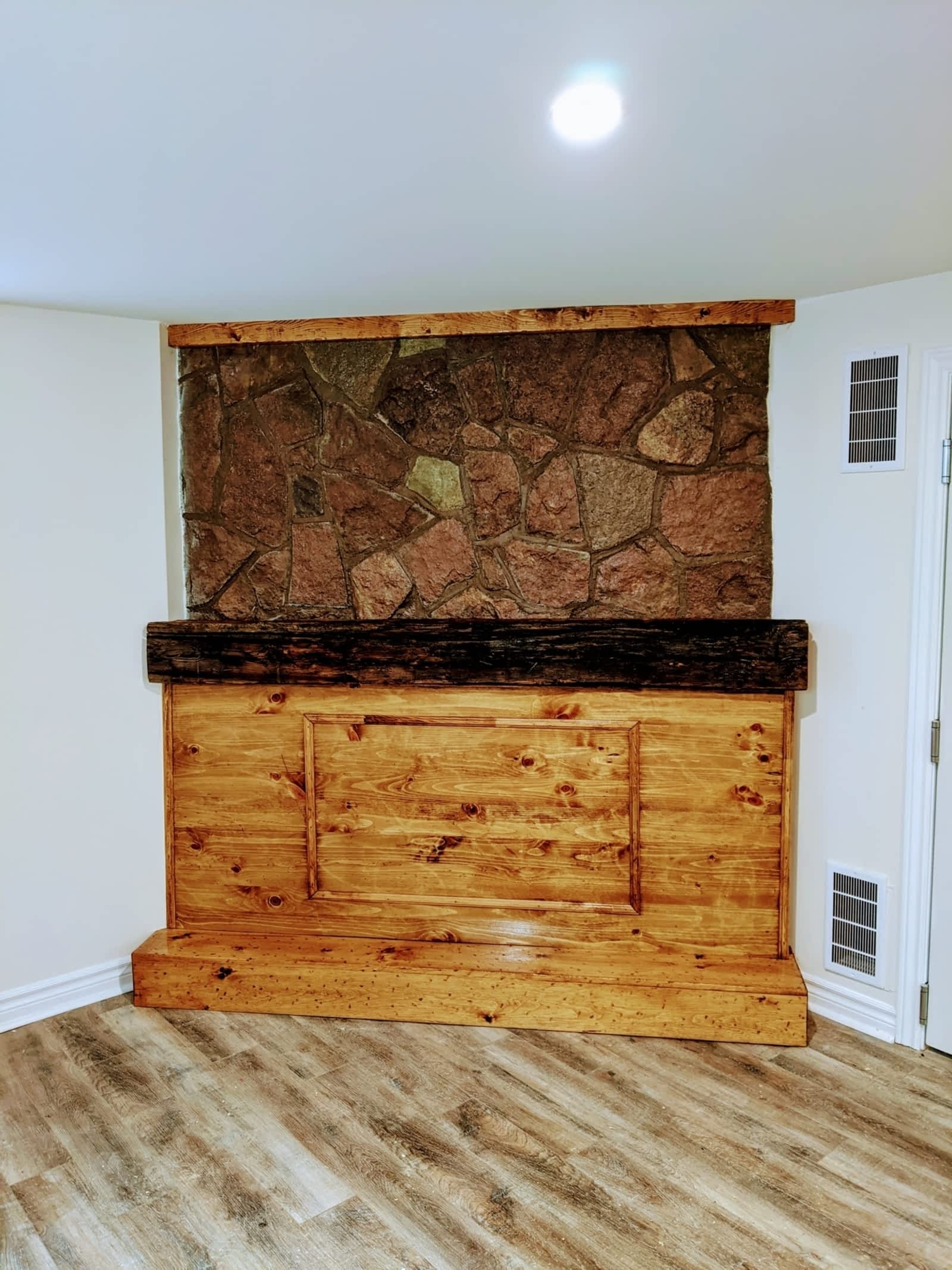 Photo credit: yellowpages.ca