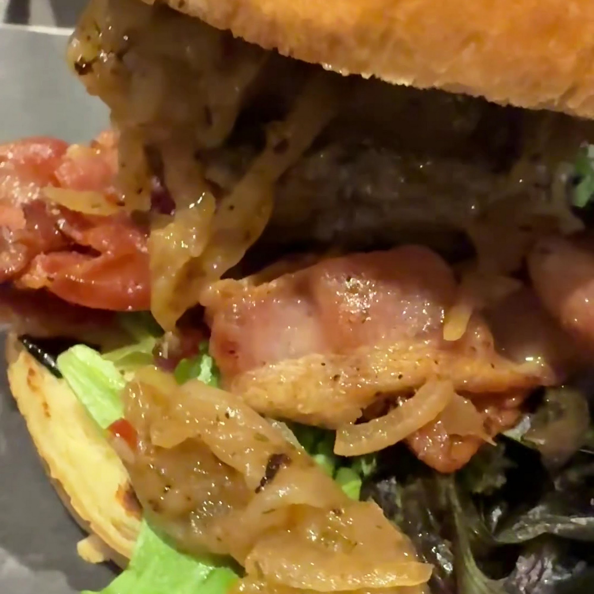 Olympus Burger Port Hope