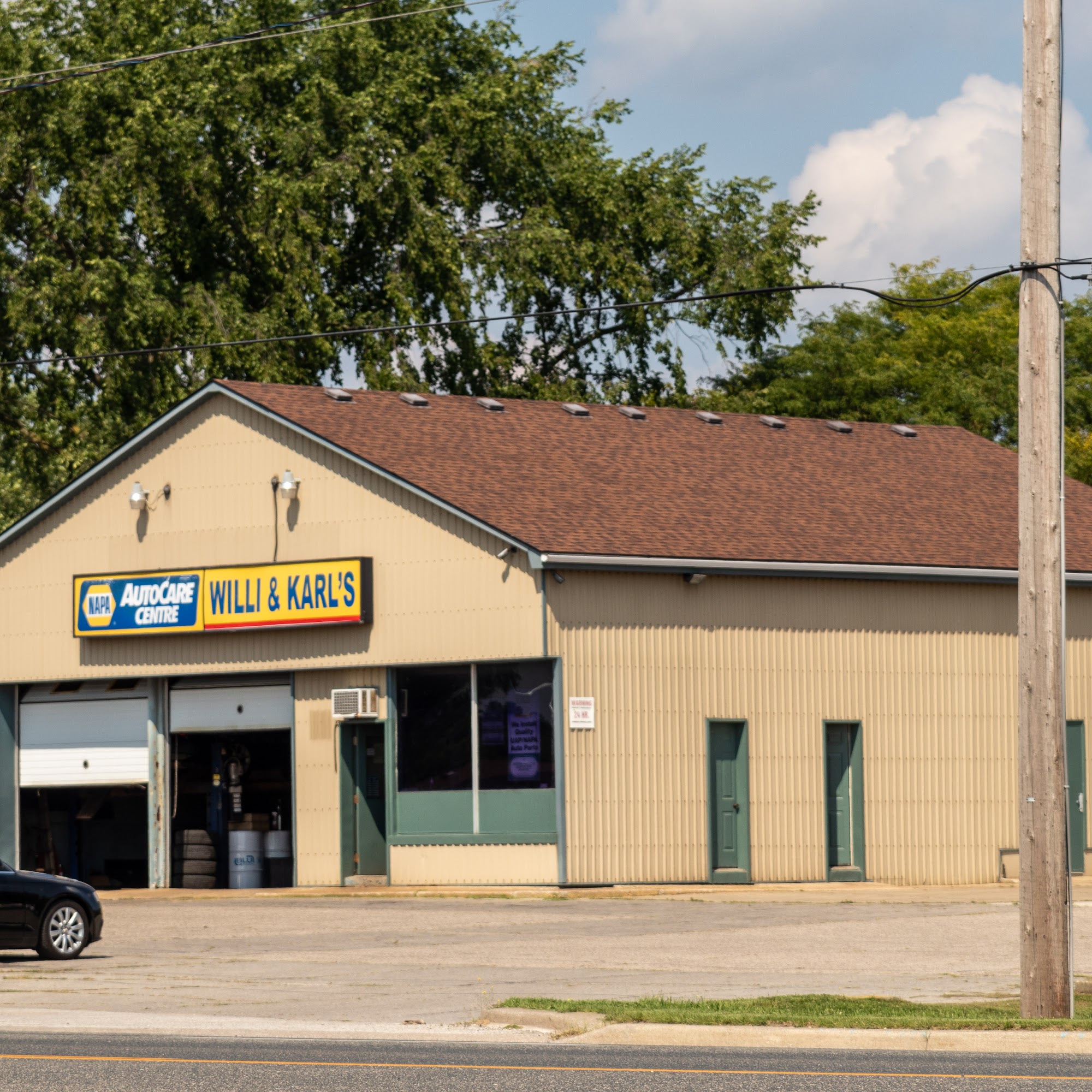 Willi & Karl's Service Centre