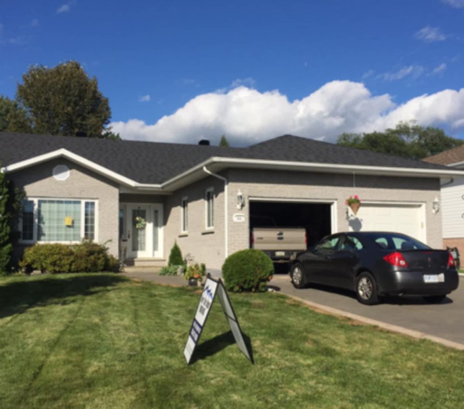 Photo credit: yellowpages.ca