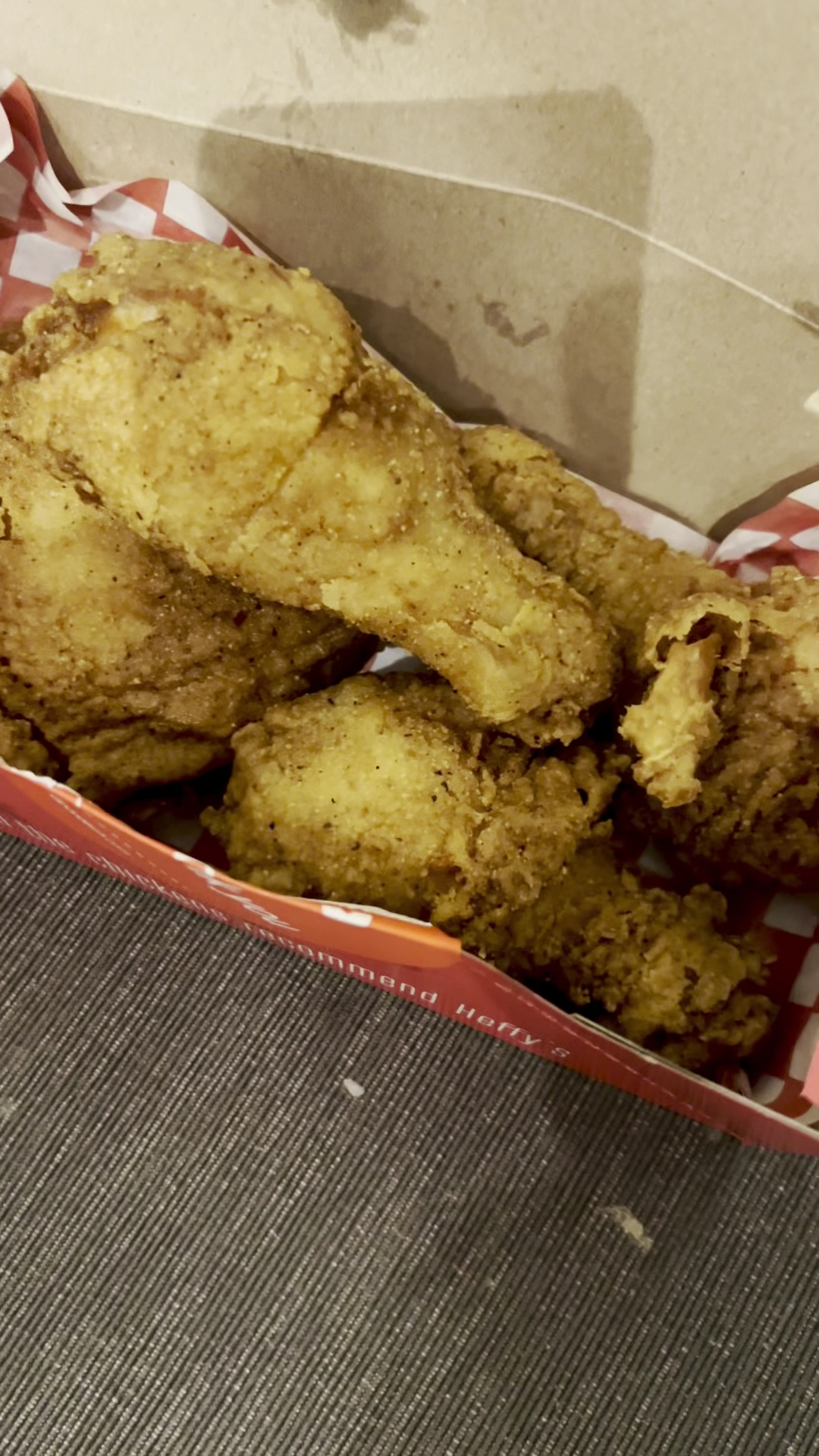 Heffy's Fried Chicken Scarborough