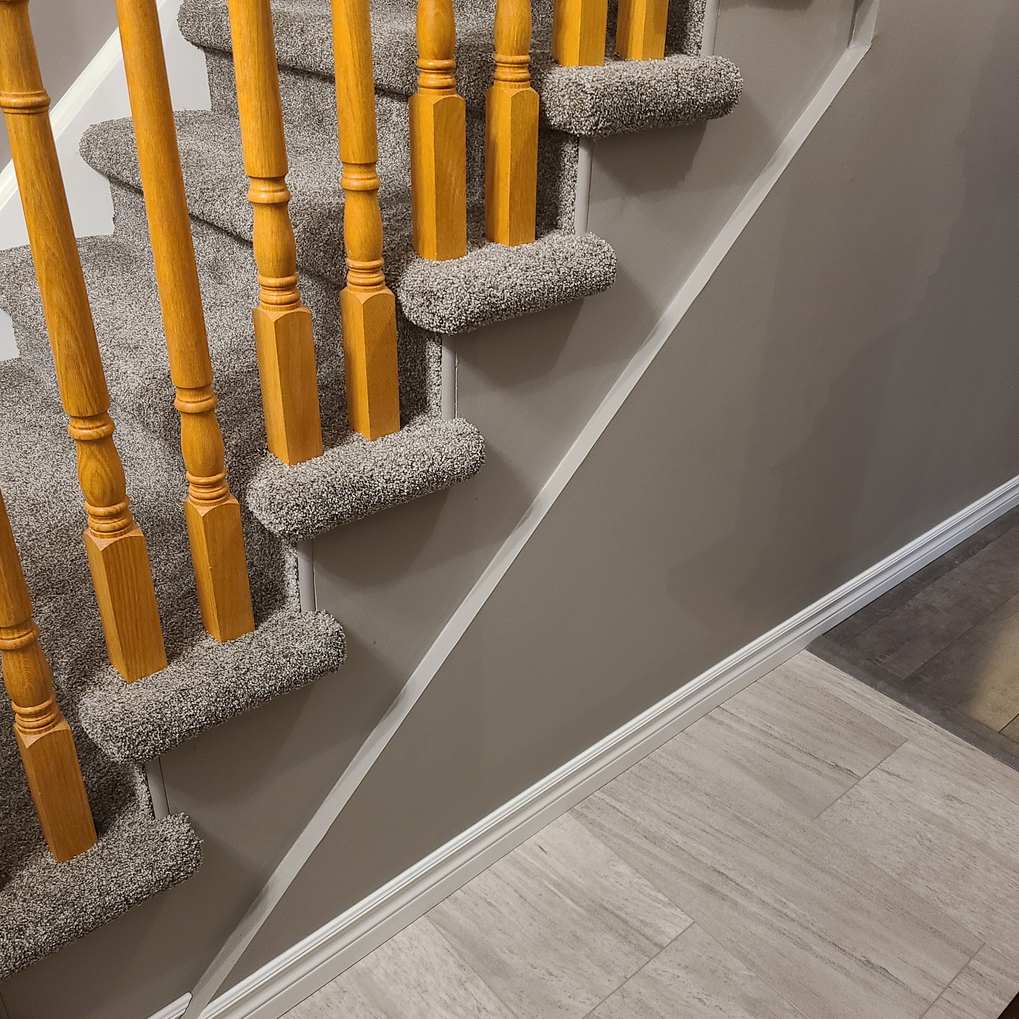 Complete Flooring 235 N Rankin St, Southampton Ontario N0H 2L0