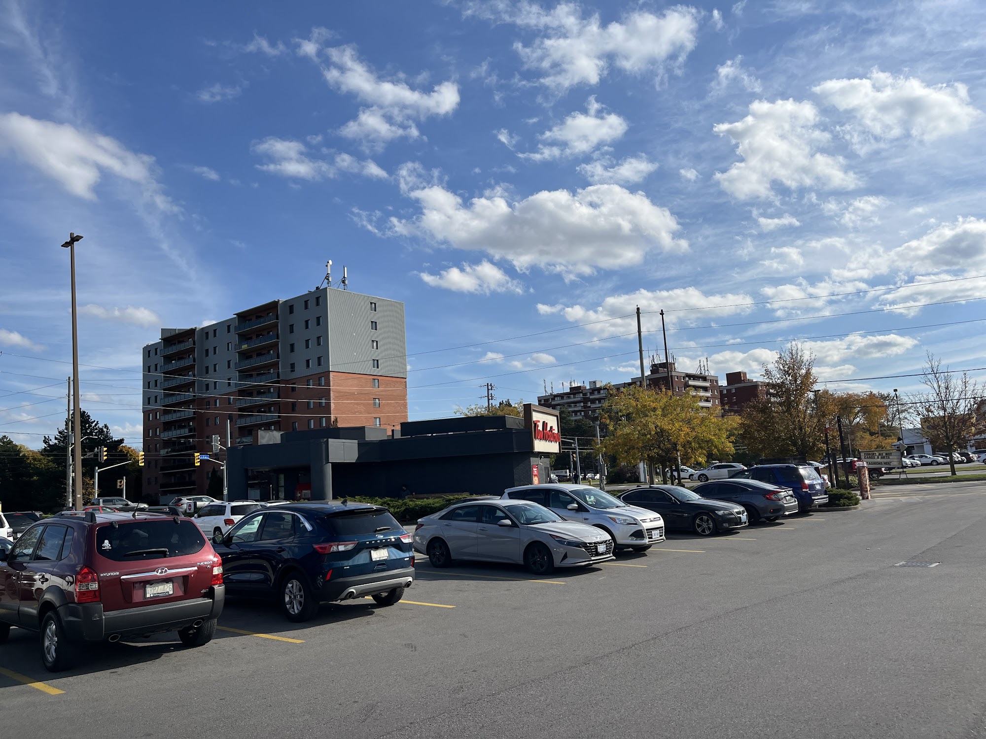 Tim Hortons 33 Lakeshore Rd, St. Catharines, ON L2N 7B3