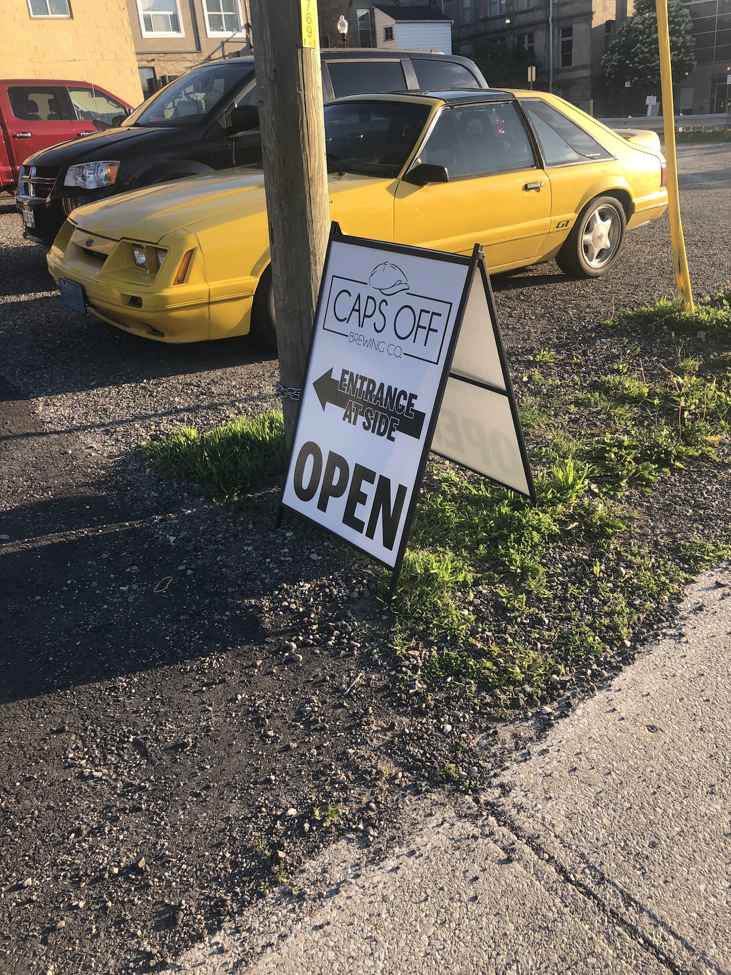 Caps Off Brewing Company St. Thomas