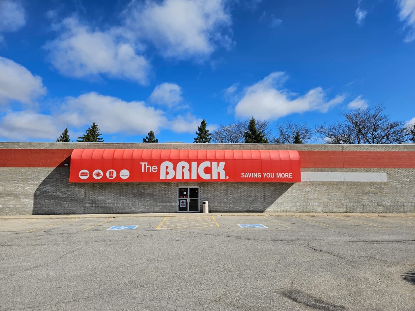 Photo credit: yellowpages.ca