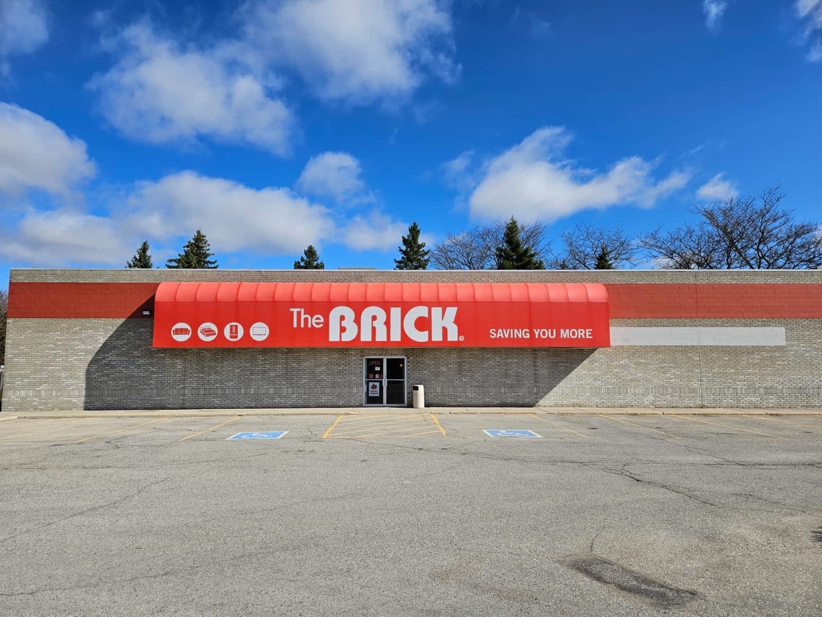 Photo credit: yellowpages.ca