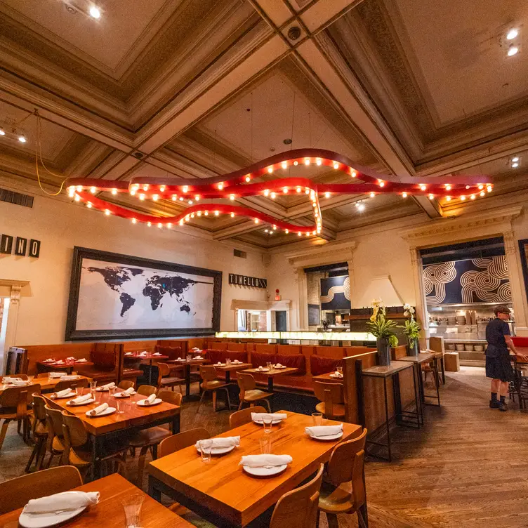 Photo credit: opentable