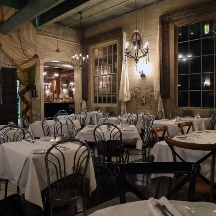 Photo credit: opentable
