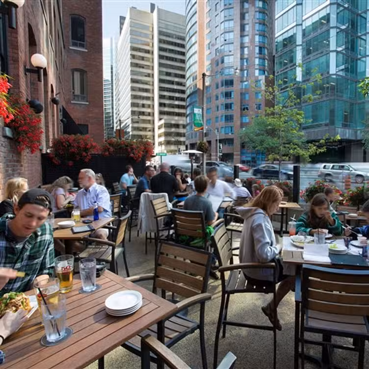 Photo credit: opentable