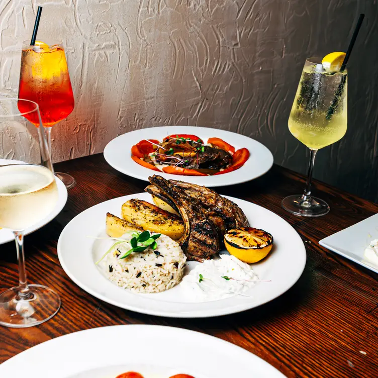 Photo credit: opentable