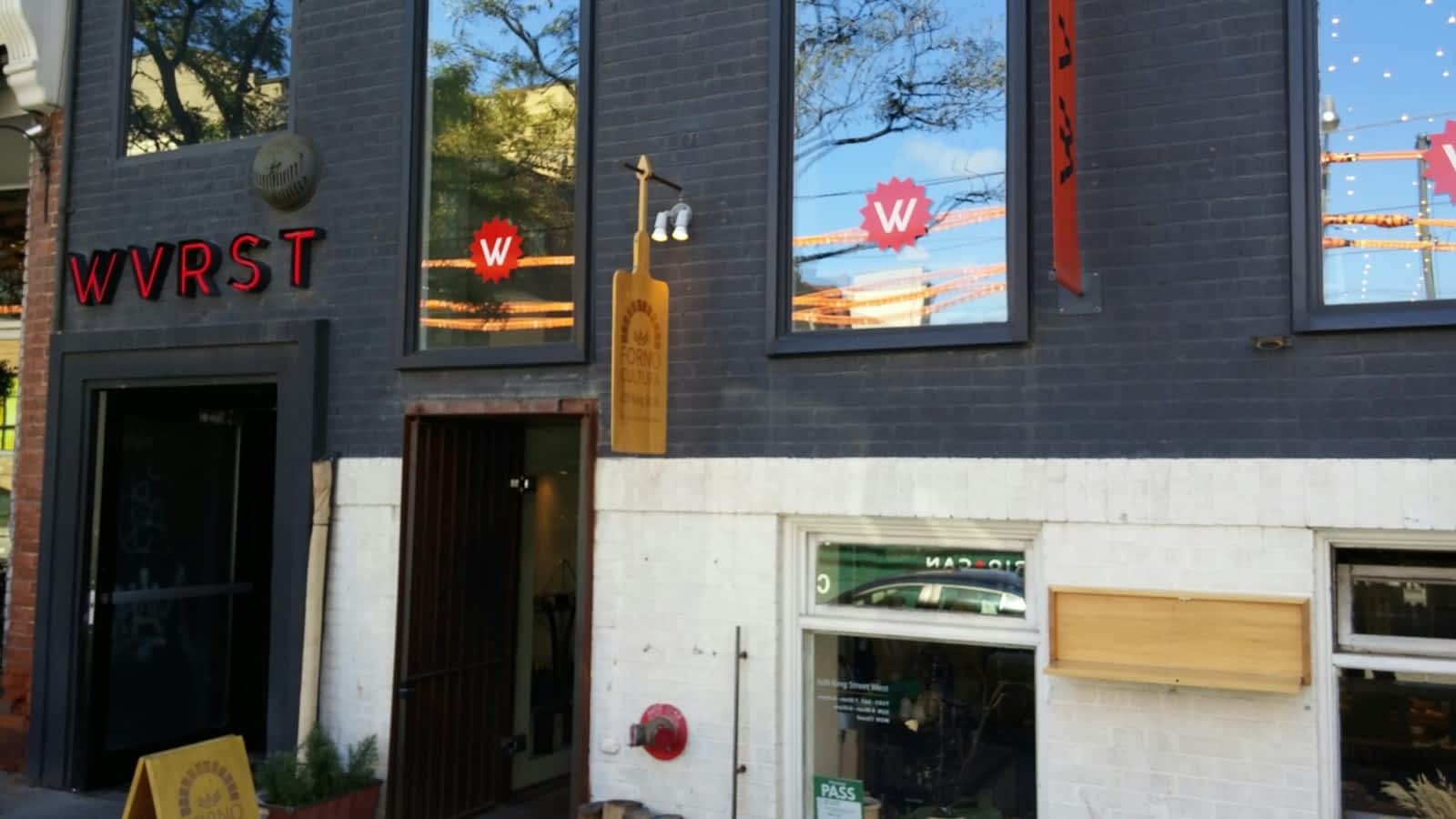 Photo credit: yellowpages.ca