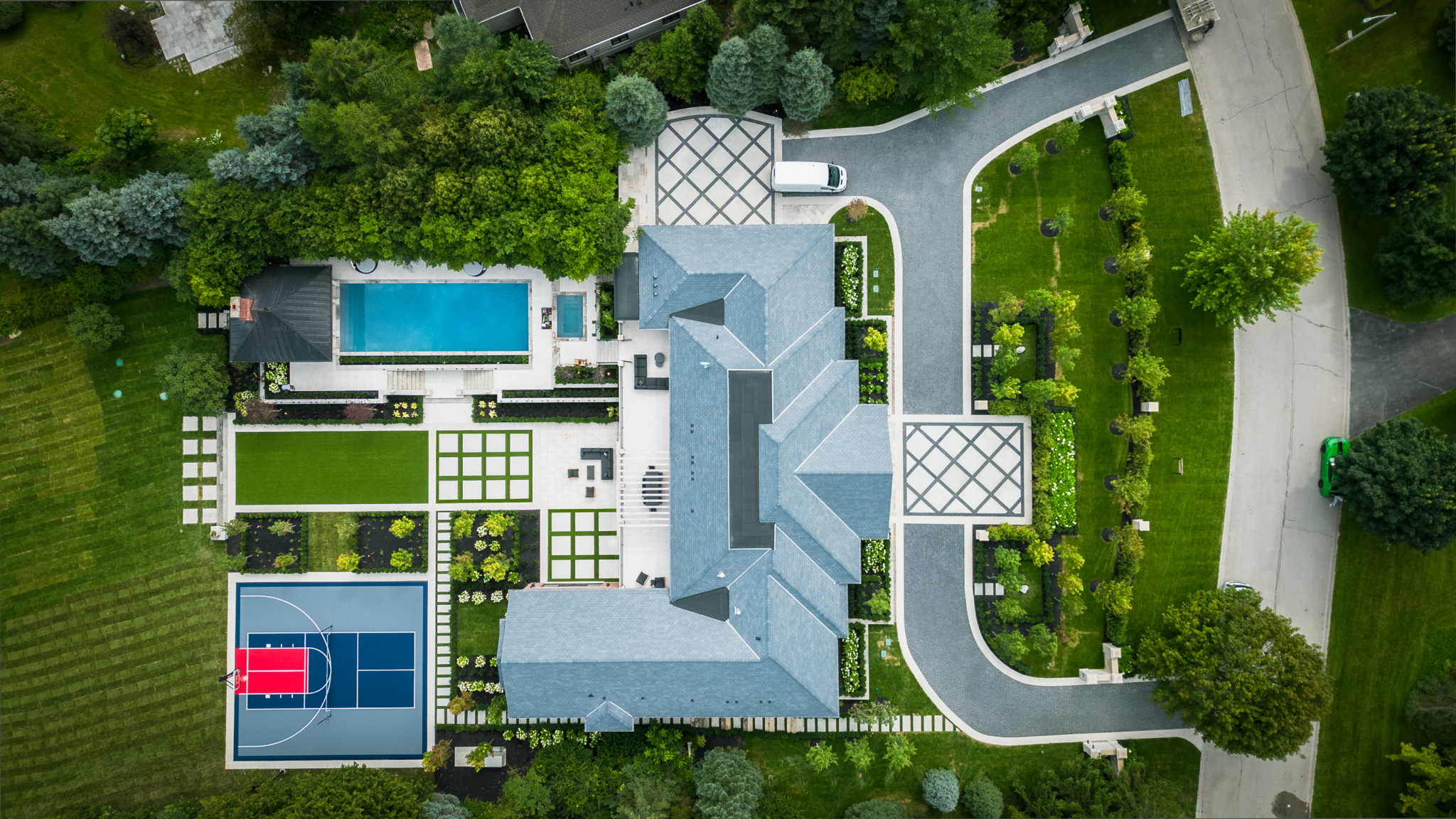 Photo credit: yellowpages.ca