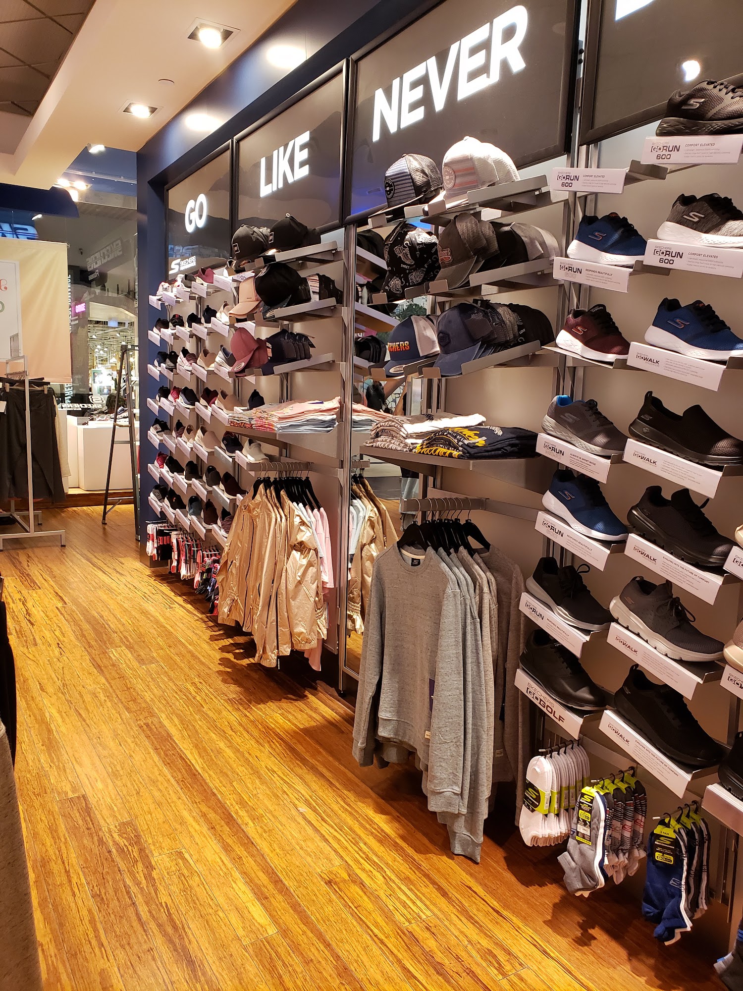 SKECHERS Retail Toronto