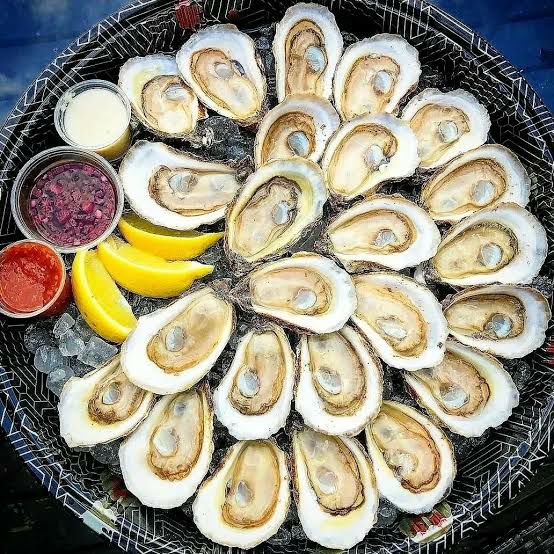 Island Oysters Restaurant & Bar Toronto